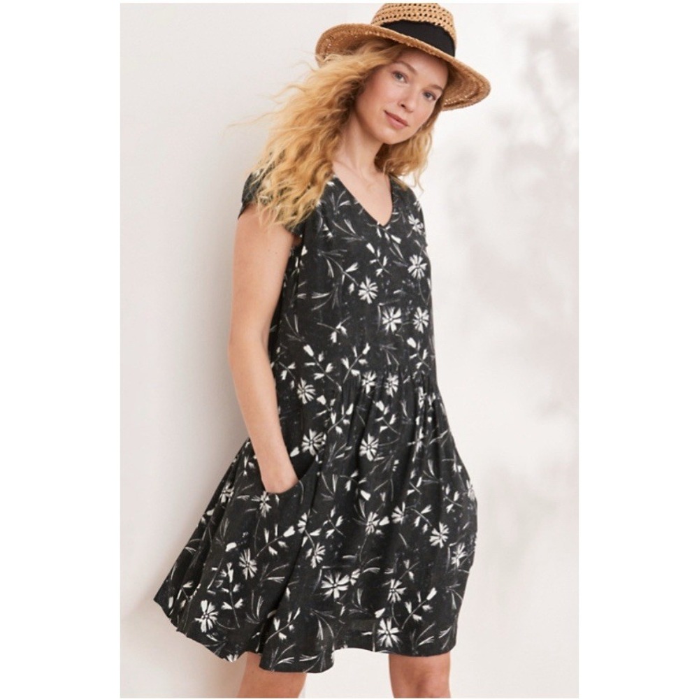GARNET HILL Summer Day Drop‎ Waist Viscose Crepe Dress Floral Black Size 8